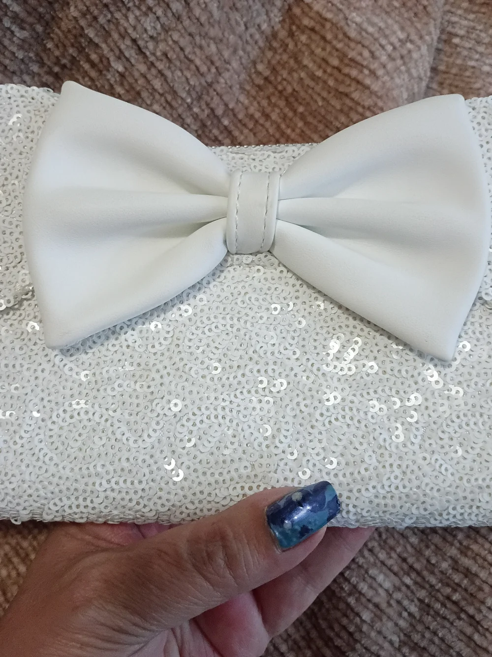 Disney Loungefly White Ears Bow Sequin Zip Leather And Sequin Wallet